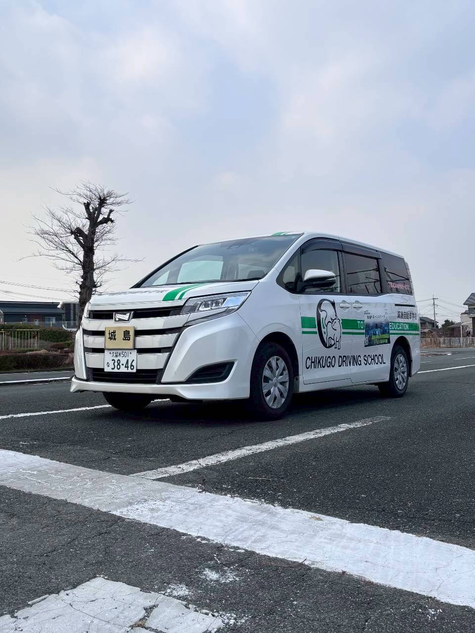 筑後自動車学校の無料送迎バス（CHIKUGO DRIVING SCHOOL）